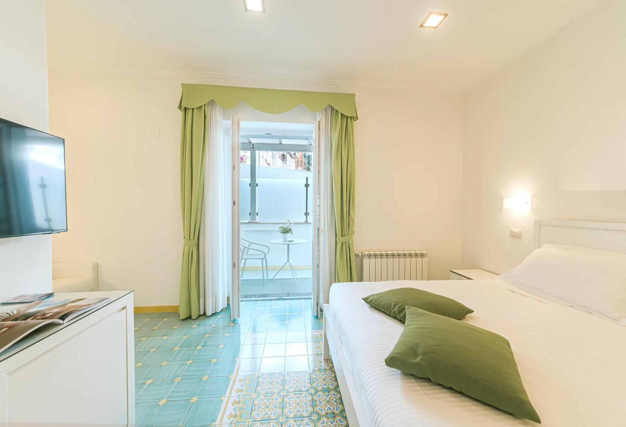 Hotel La Madonnina Casamicciola Terme Kültér fotó