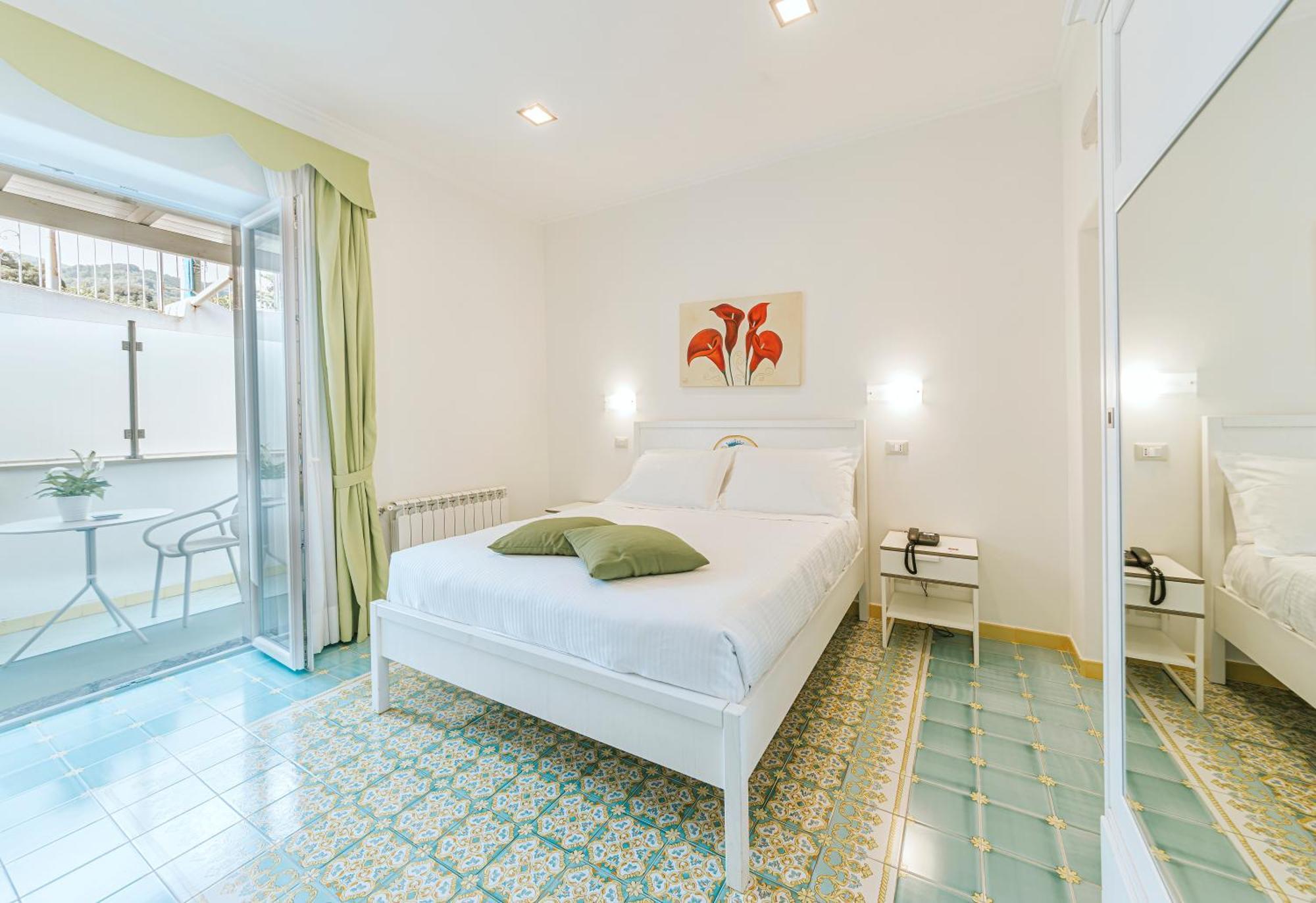 Hotel La Madonnina Casamicciola Terme Kültér fotó